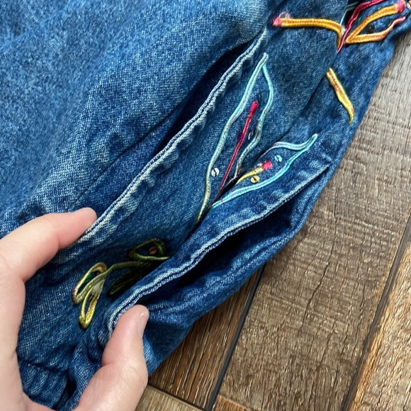 Tantrums Embroidered Floral Denim Jacket Vintage Size S - Picture 5 of 11